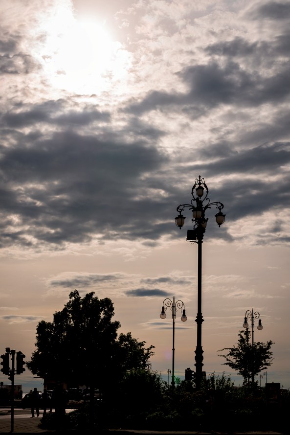 Lampioni in veste violacea